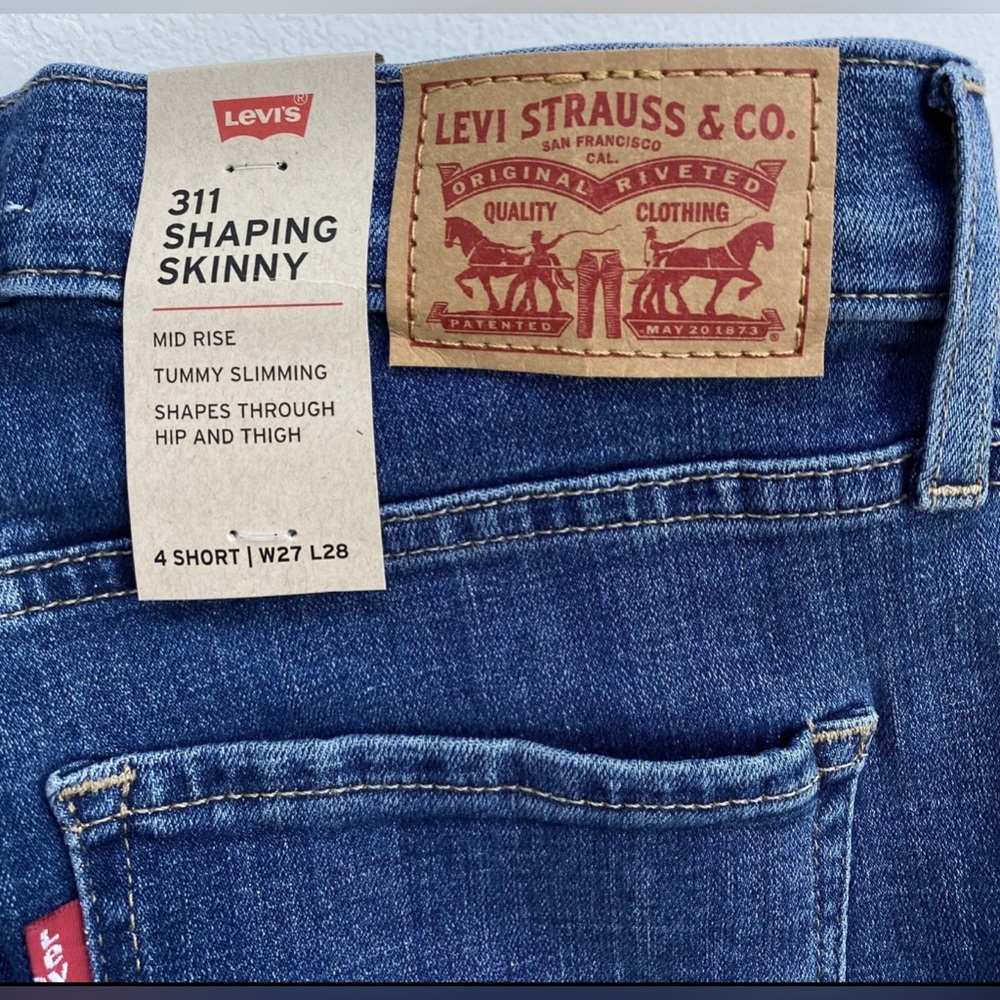 LEVIS 311 Shaping Skinny Women’s Jeans, Size 4 Short W27-L28 - Picture 10 of 11